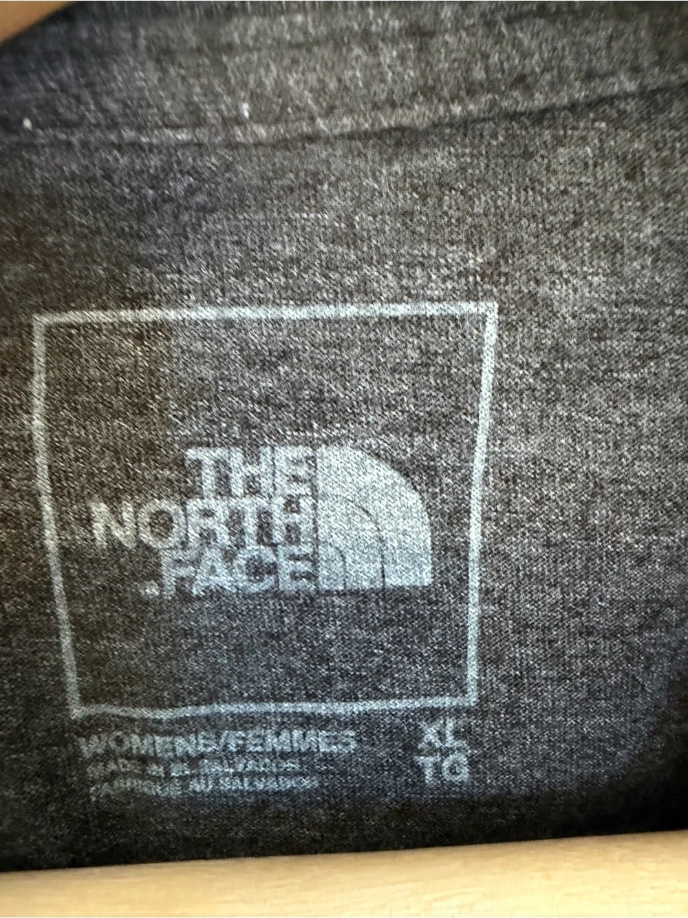 The North Face Charcoal Graphic Tee with San Francisco Golden Gate Bridge Print - Picture 5 of 5